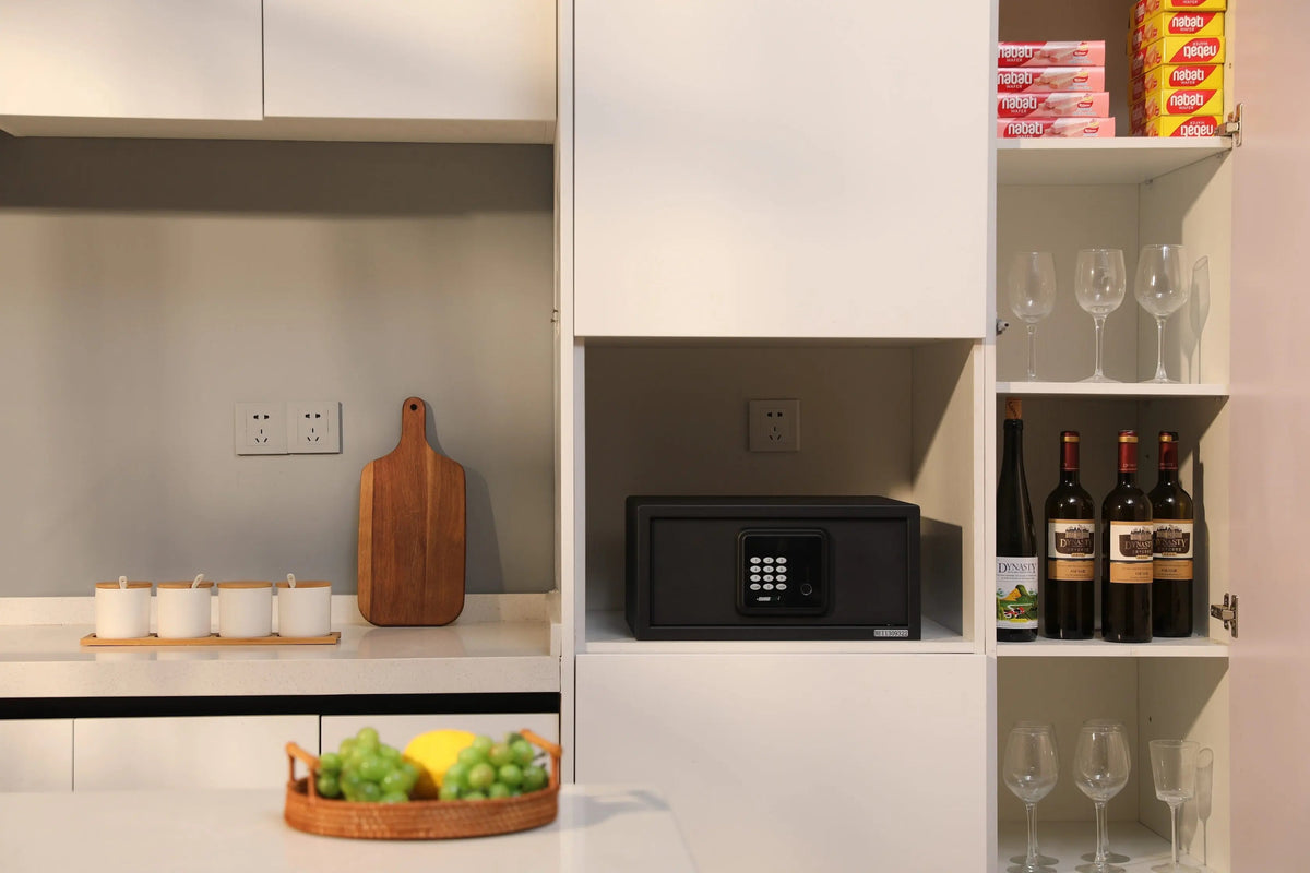 Hovia —  Hotel and Home Safe